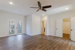 14102 Briarhills Pkwy, Houston, TX 77077 - Photo 24