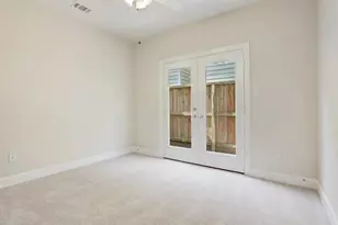 11512 Main Cypress Dr, Houston, TX 77025 - Photo 10