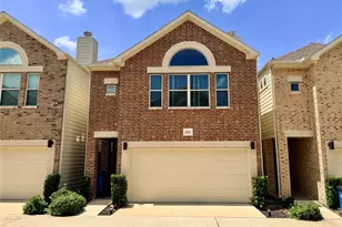11512 Main Cypress Dr, Houston, TX 77025 - Photo 1
