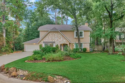 12 Thimbleberry Court, The Woodlands, TX 77380 - Photo 2