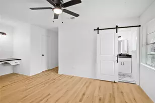 615 S 7th St, La Porte, TX 77571 - Photo 24