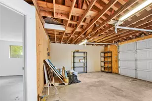 615 S 7th St, La Porte, TX 77571 - Photo 42