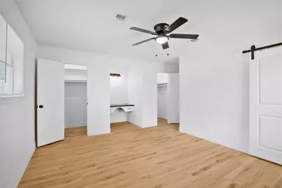 615 S 7th Street, La Porte, TX 77571 - Photo 22