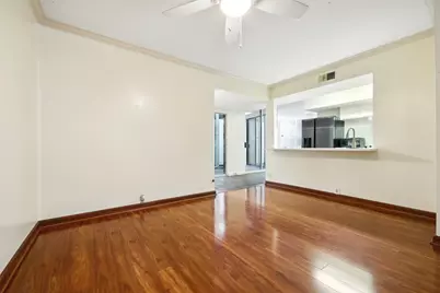 3108 Vossdale Rd, Houston, TX 77027 - Photo 4