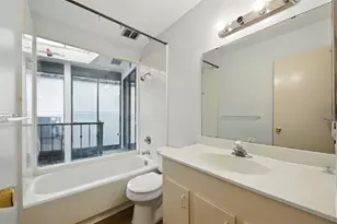 3108 Vossdale Rd, Houston, TX 77027 - Photo 12