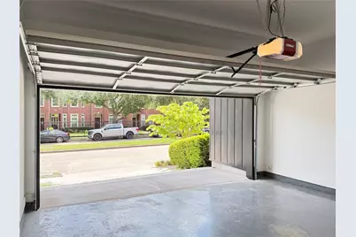 807 Memorial Heights Drive, Houston, TX 77007 - Photo 4
