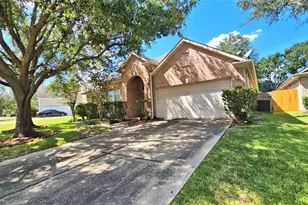 15230 Chimney Hill Cir, Houston, TX 77095 - Photo 1