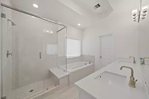 13305 Moncloa Dr, Houston, TX 77047 - Photo 18