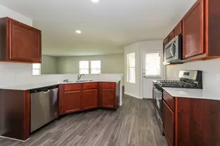 5711 Latta Plantation Dr, Katy, TX 77449 - Photo 4