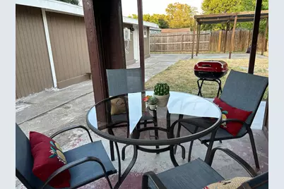 1405 3rd Avenue N, Texas City, TX 77590 - Photo 32
