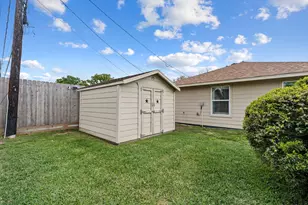 1214 W 31st St, Houston, TX 77018 - Photo 28