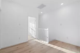 866 Rachel St, Houston, TX 77091 - Photo 20