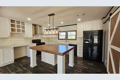 25460 Candleridge Court, Magnolia, TX 77355 - Photo 2