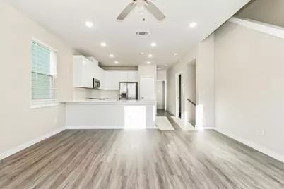 18407 Idyllic Alley, Shenandoah, TX 77385 - Photo 4