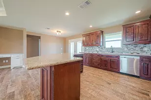 608 Quarter Horse Trail, Angleton, TX 77515 - Photo 22