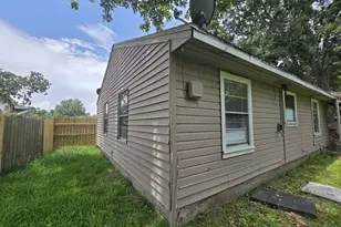 5 Lanes End St, Baytown, TX 77520 - Photo 16