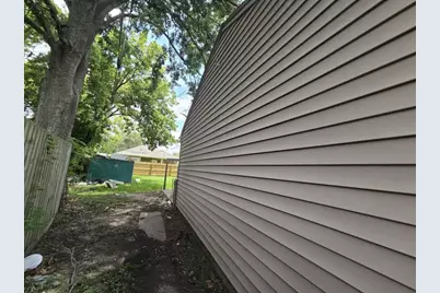 5 Lanes End Street, Baytown, TX 77520 - Photo 12