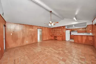 9006 Springview Ln, Houston, TX 77080 - Photo 8
