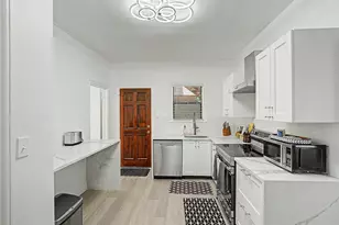 1904 Elmen St, Houston, TX 77019 - Photo 14