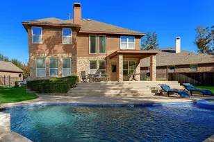 222 Hawkhurst, The Woodlands, TX 77354 - Photo 2