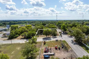 201 S Porter St, Caldwell, TX 77836 - Photo 12