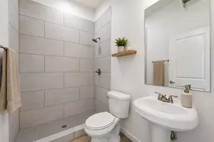 2518 Cleburne St, Houston, TX 77004 - Photo 24