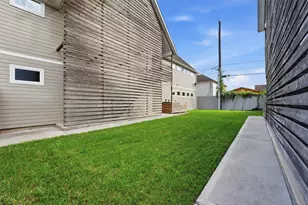 2518 Cleburne St, Houston, TX 77004 - Photo 4