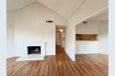 10156 Waterstone Drive, Houston, TX 77042 - Photo 1