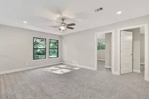42 Kittiwake Ct, The Woodlands, TX 77380 - Photo 36