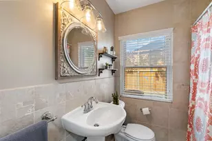 982 W 42nd St, Houston, TX 77018 - Photo 8
