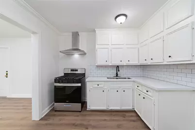6905 Kassarine Pass, Houston, TX 77033 - Photo 12