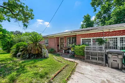 4538 Larkspur Street, Houston, TX 77051 - Photo 10