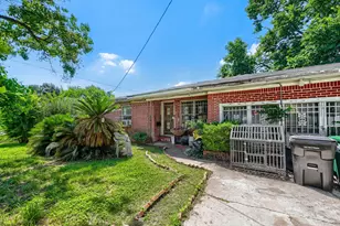 4538 Larkspur St, Houston, TX 77051 - Photo 10