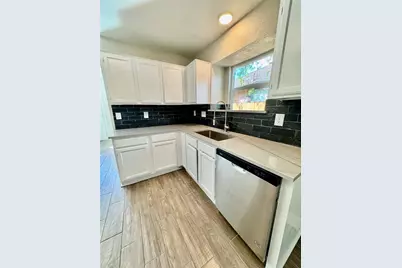 6807 Quail Lake, San Antonio, TX 78244 - Photo 4