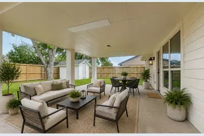 906 River Creek Drive, La Porte, TX 77571 - Photo 4