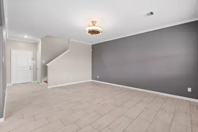 12515 Silverwood Springs Place, Houston, TX 77014 - Photo 10