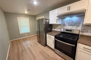505 Sikes St, Houston, TX 77018 - Photo 6
