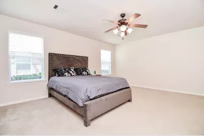 930 Sage Street, Baytown, TX 77521 - Photo 18
