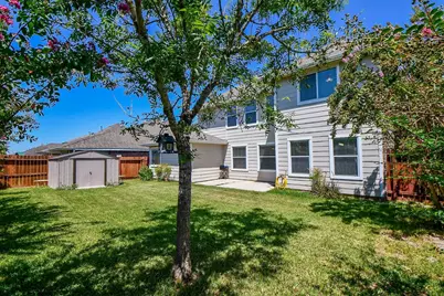 930 Sage Street, Baytown, TX 77521 - Photo 6