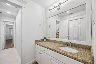 235 W 22nd St, Houston, TX 77008 - Photo 38