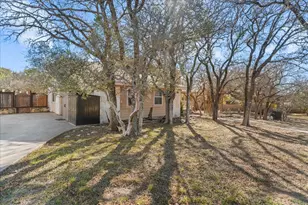 9 Ridgewood Cir, Wimberley, TX 78676 - Photo 10