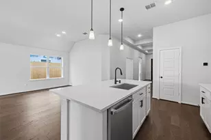 3012 Rodeo Dr, League City, TX 77573 - Photo 10