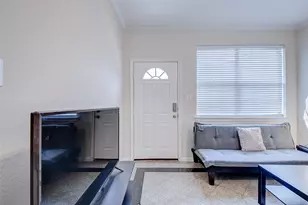 9400 Bellaire Blvd, Houston, TX 77036 - Photo 6