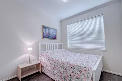 9400 Bellaire Boulevard #202, Houston, TX 77036 - Photo 18