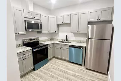 9508 Quaker Court #B, Rosharon, TX 77583 - Photo 8