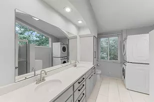 3613 Audubon Pl, Houston, TX 77006 - Photo 10