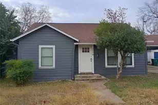625 E 13th Ave, Belton, TX 76513 - Photo 2