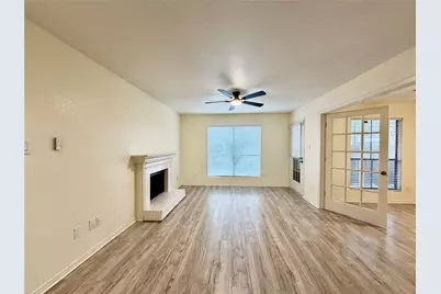 2120 Wilcrest Drive #121, Houston, TX 77042 - Photo 2