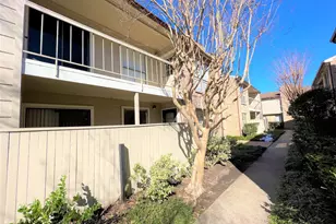 2120 Wilcrest Dr, Houston, TX 77042 - Photo 32