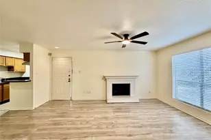 2120 Wilcrest Dr, Houston, TX 77042 - Photo 10